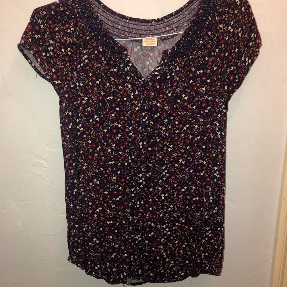 Faded Glory Flowered Shirt